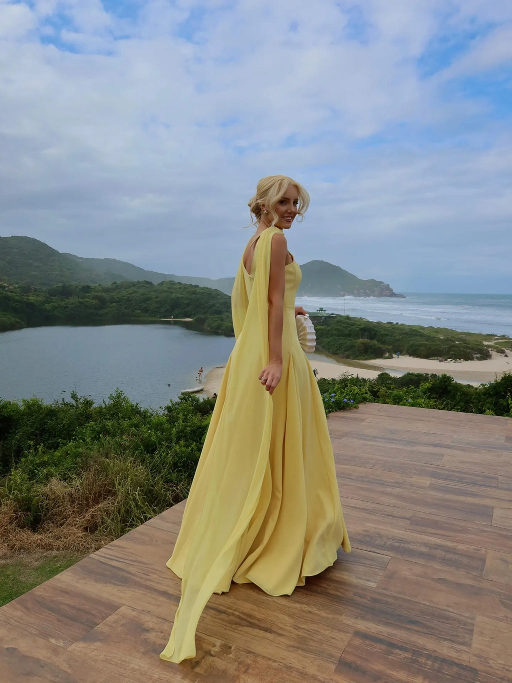 Cocoslly Spaghetti Straps Sleeveless High Waist Long Prom Dress With Scarf | Yellow Satin CO0200
