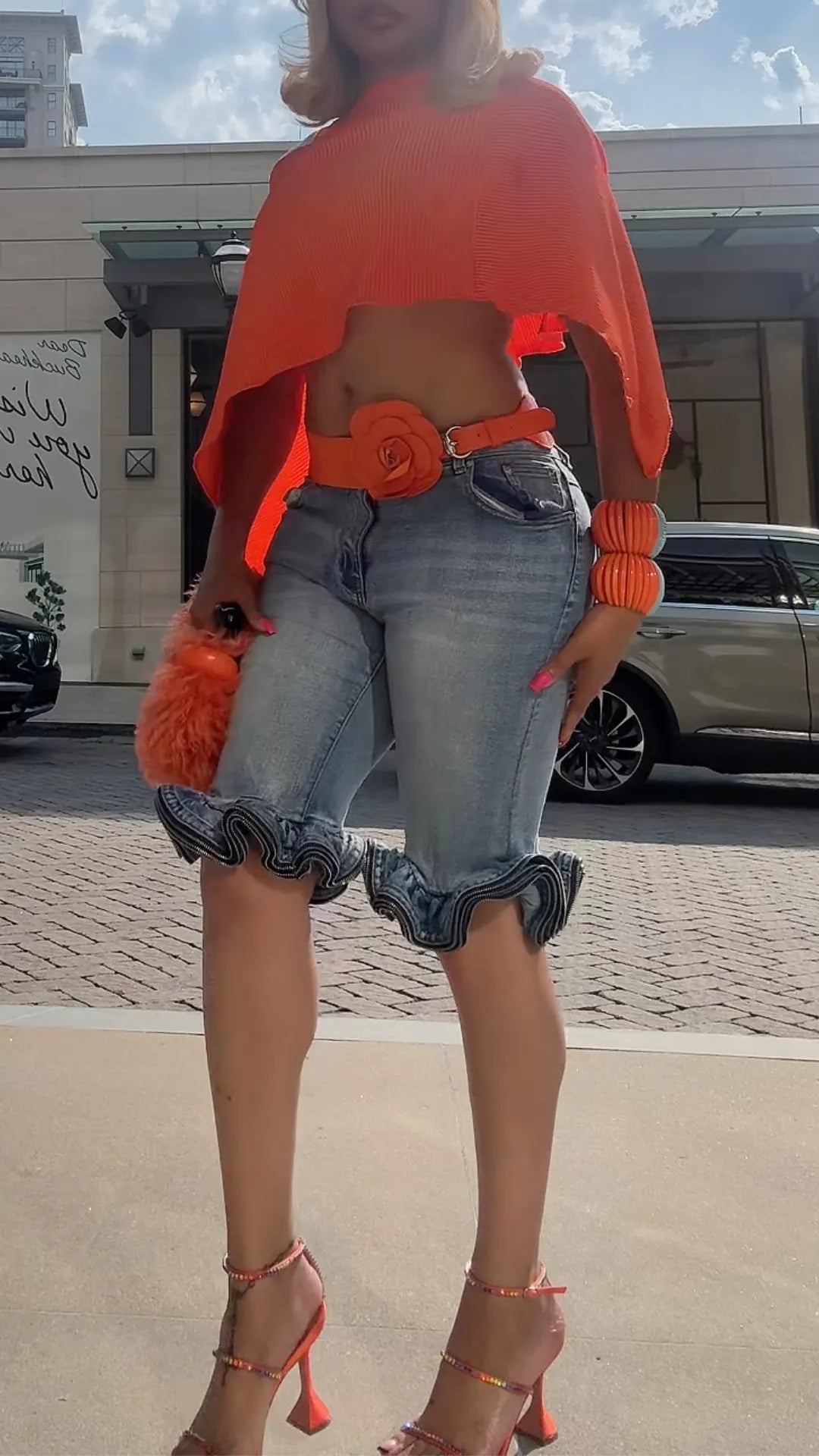 Ruffled Zipper Denim Capris