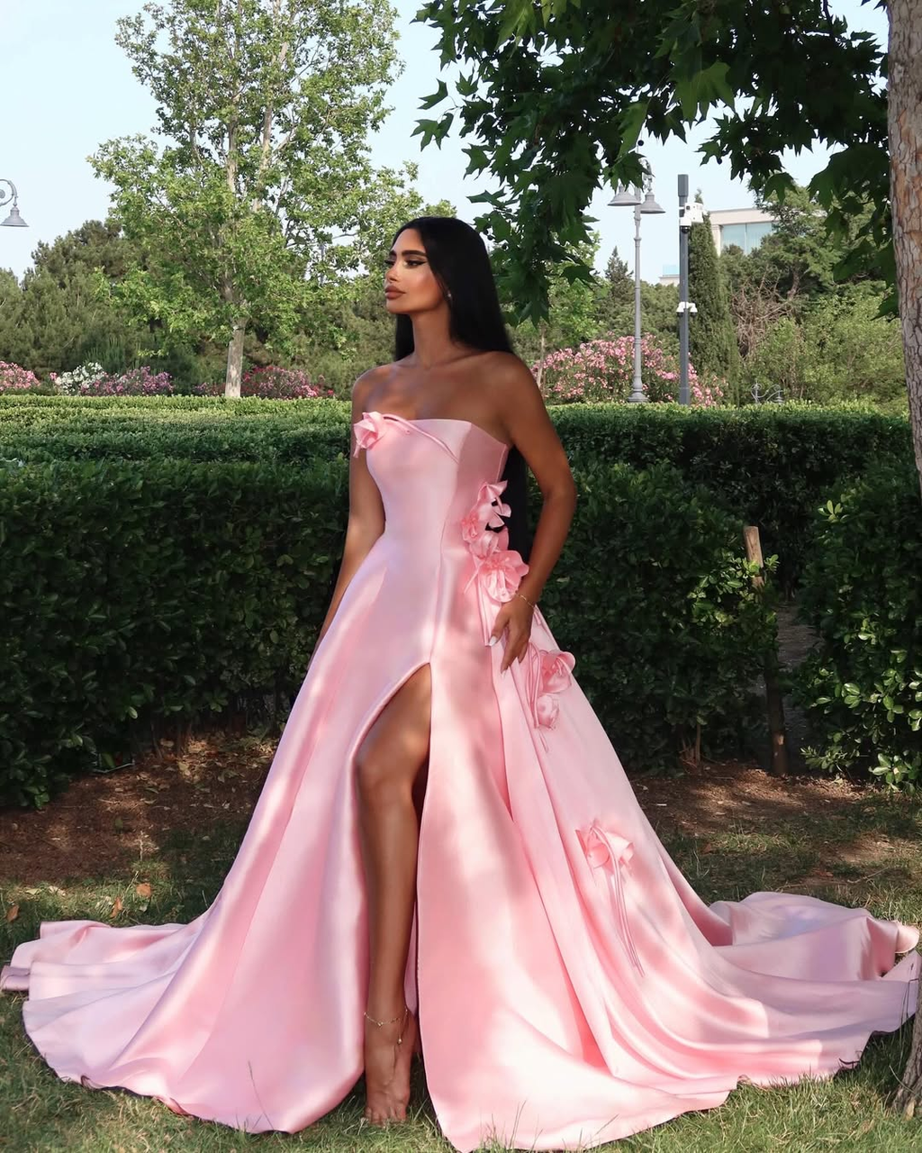 Strapless Sleeveless Long High Split Prom Dress With Appliques YK0162