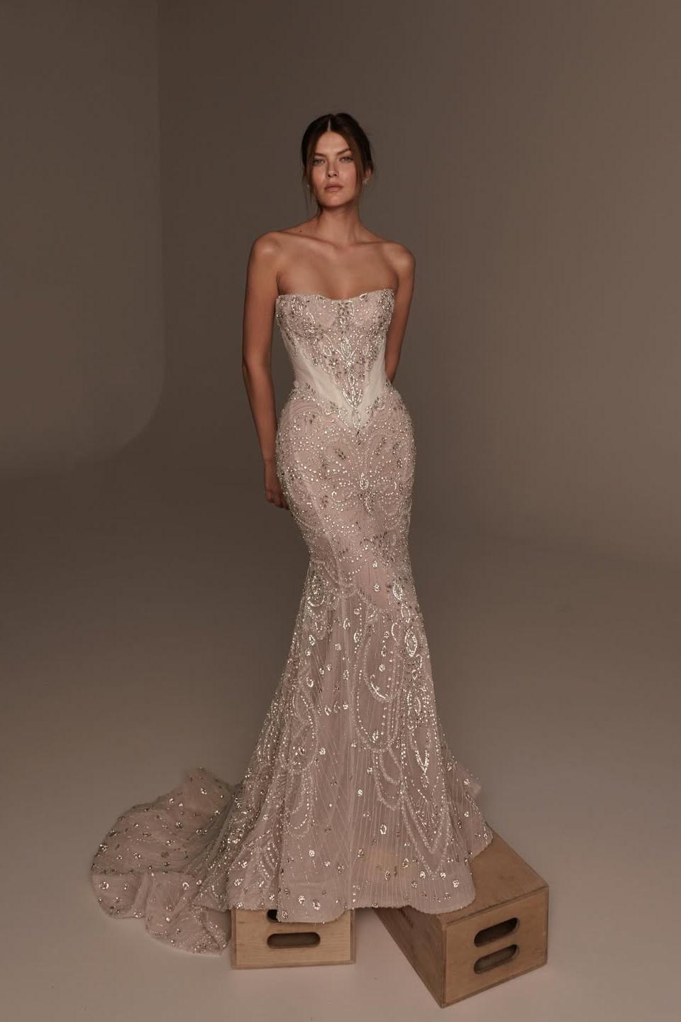 Glamorous Strapless Sweetheart Sleeveless Beadings Long Mermaid Prom Dress DQ0006