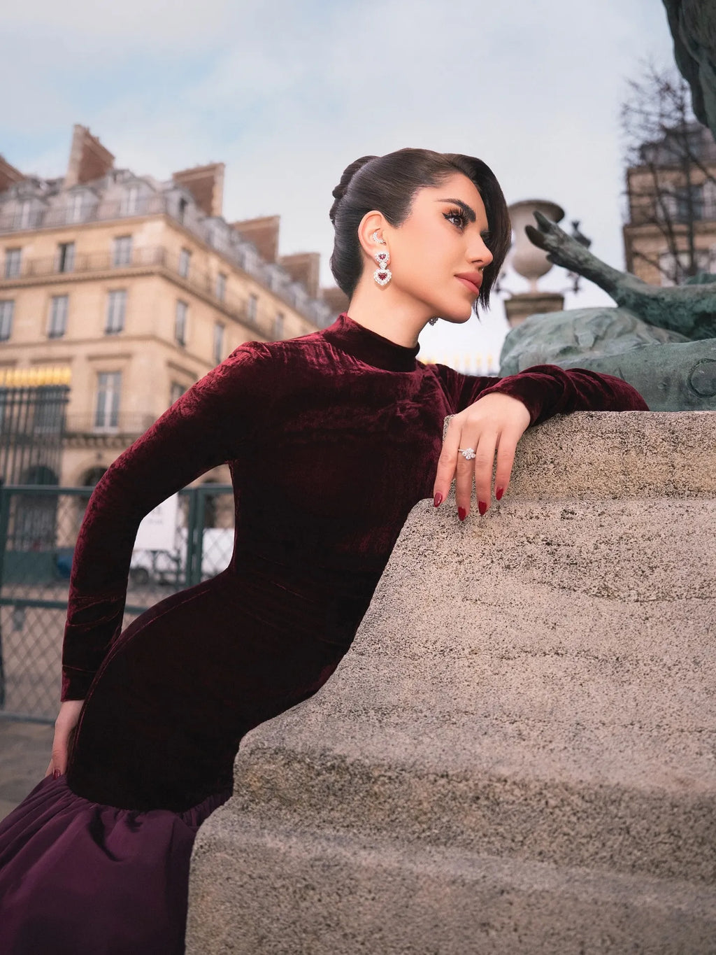 Unique Dark Purple Long Sleeves High Neck Mermaid Prom Dress YK1261