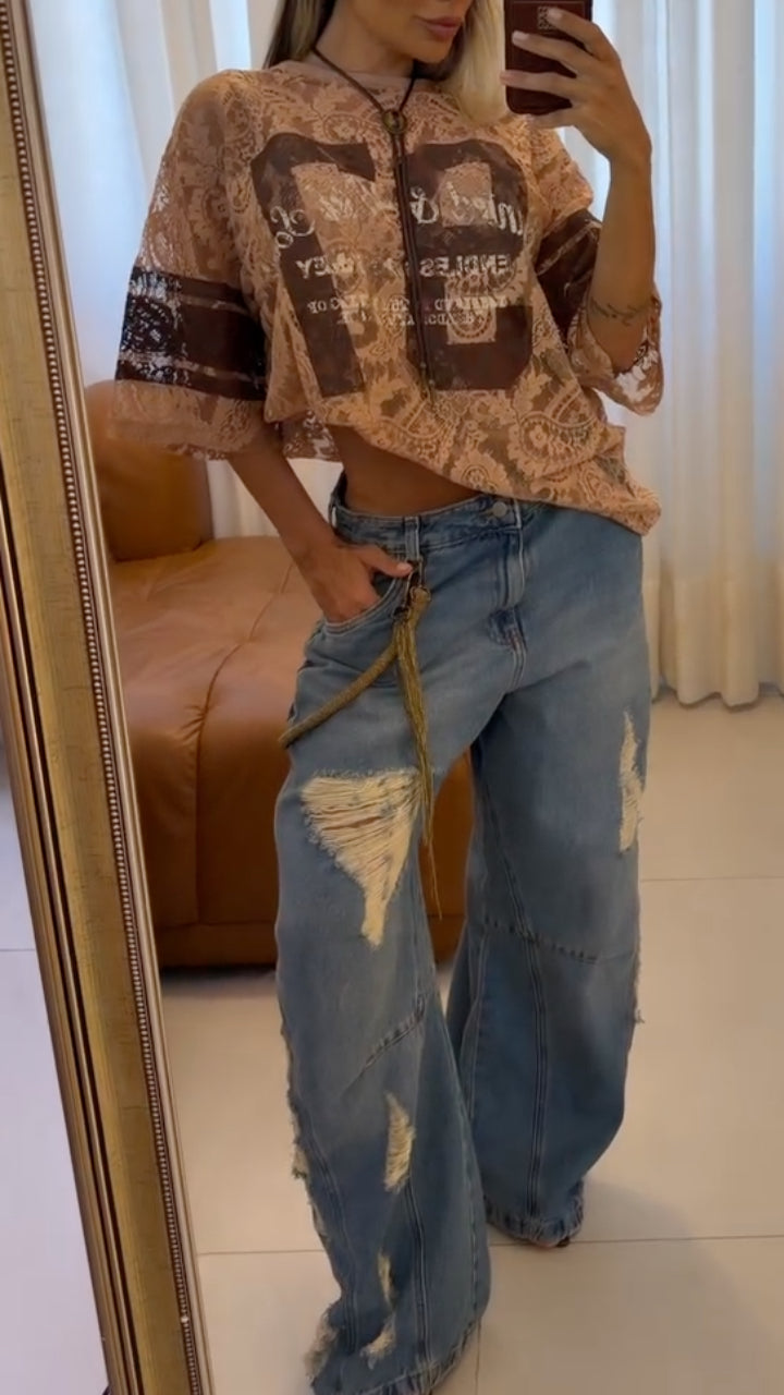 Lace Graphic Top & Distressed Wide-Leg Jeans Set
