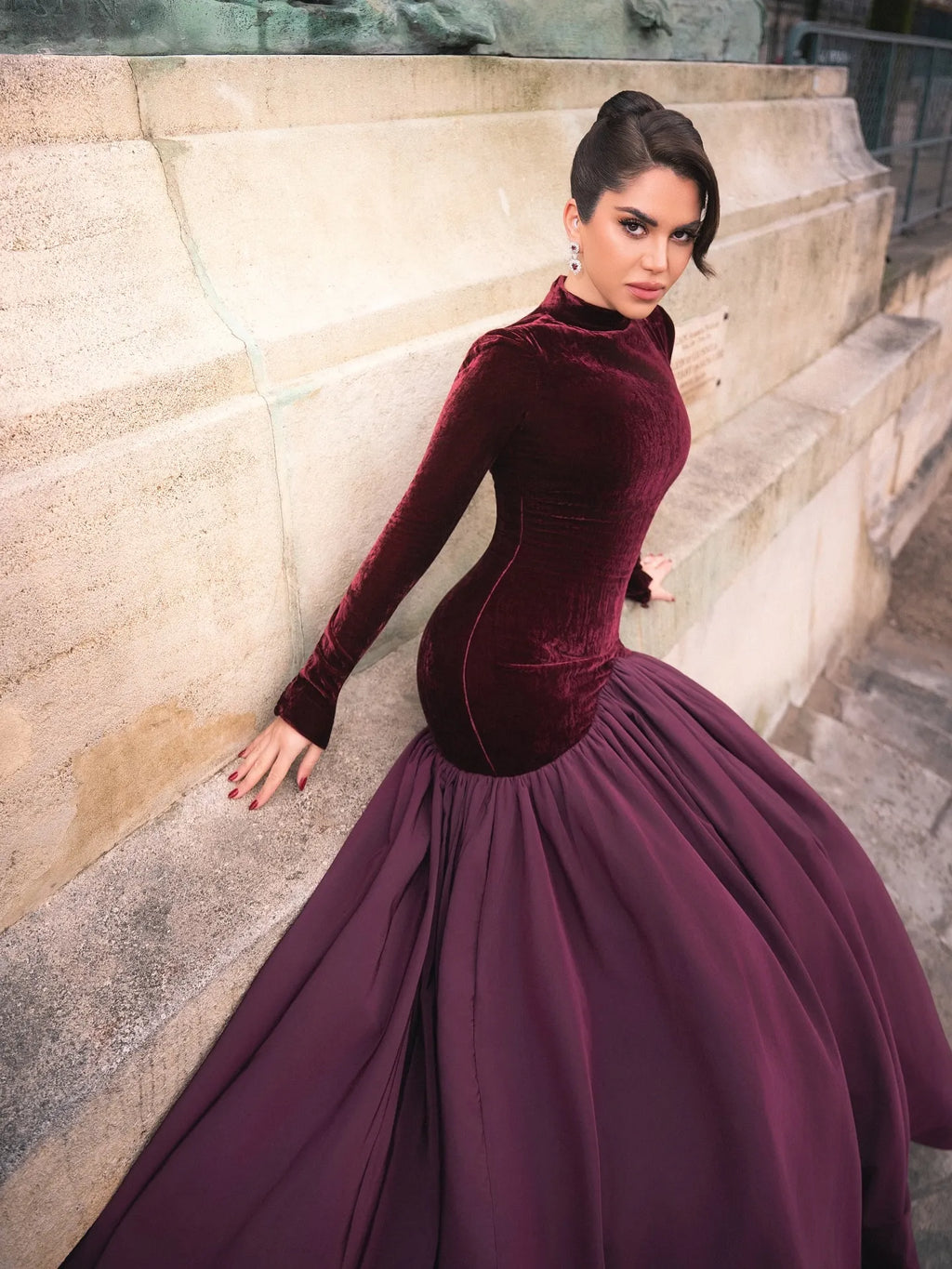 Unique Dark Purple Long Sleeves High Neck Mermaid Prom Dress YK1261