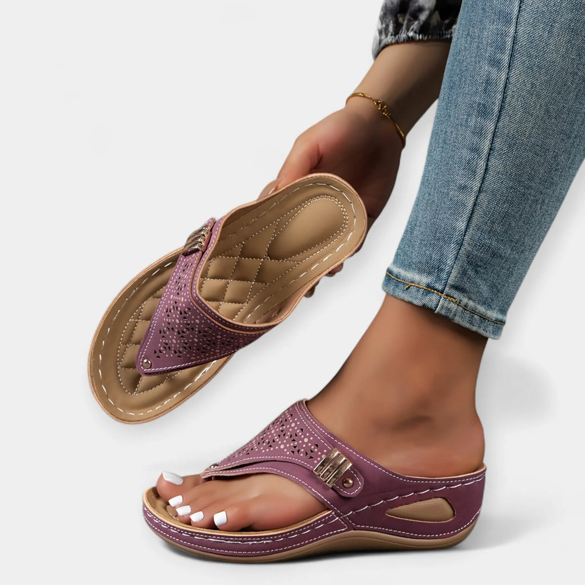 Airy Casual Shoes