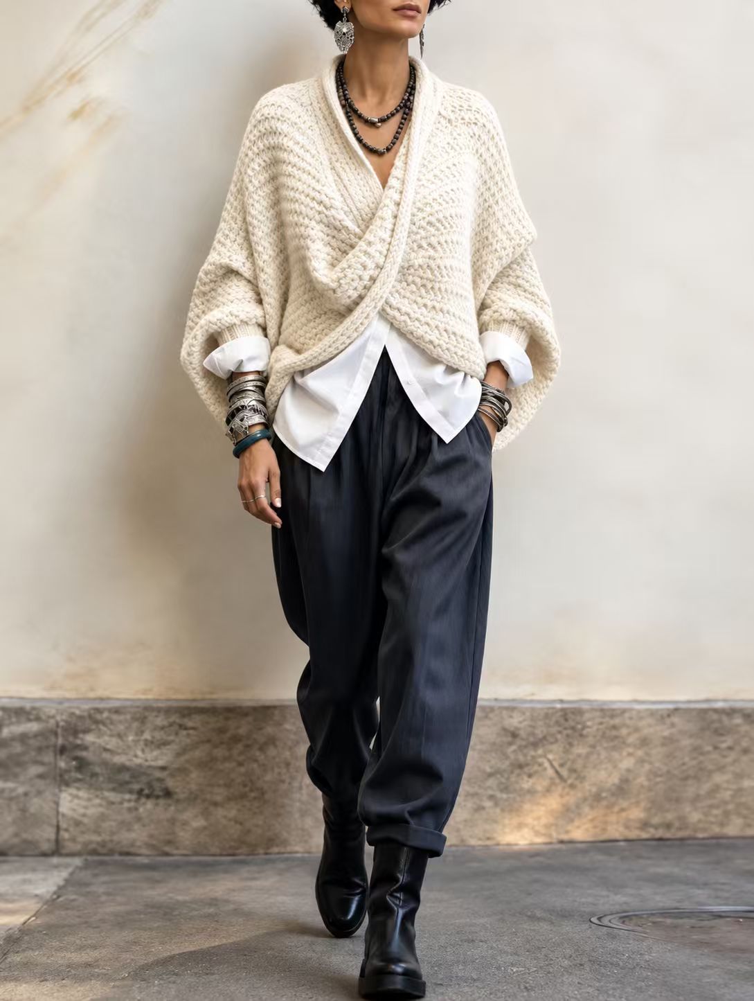 🤲LAST DAY SAVE 49% ⏰Cozy Relaxed Batwing Sleeves Crossover V-neck Sweater