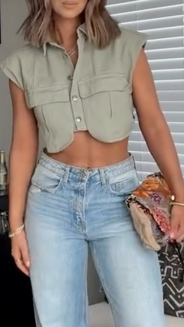 Sleeveless Cropped Cargo Vest & jeans Pant Two‑Piece Set