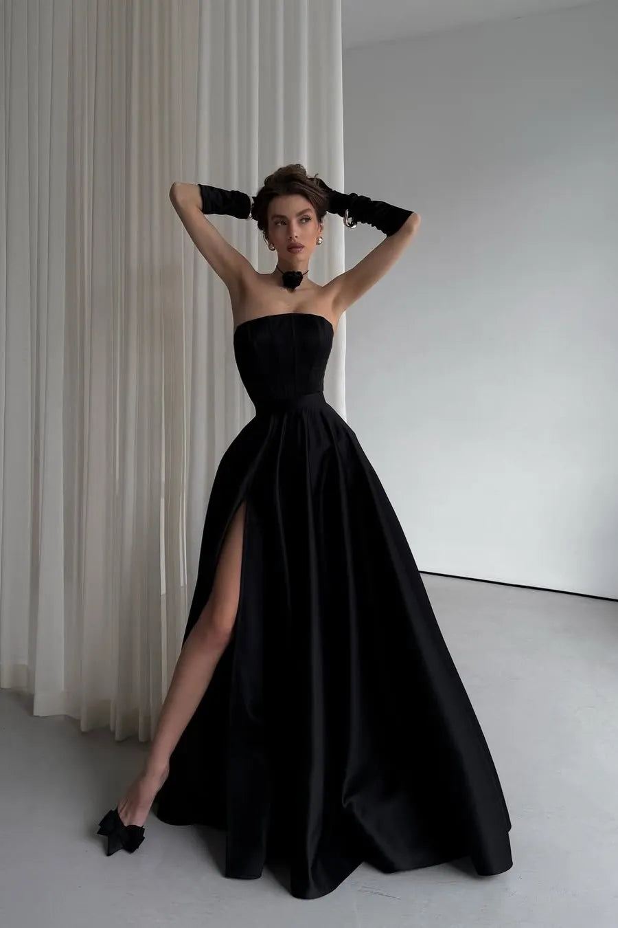 Black Strapless Sleeveless Long Split Pleated Prom Dress With Gloves YS0021