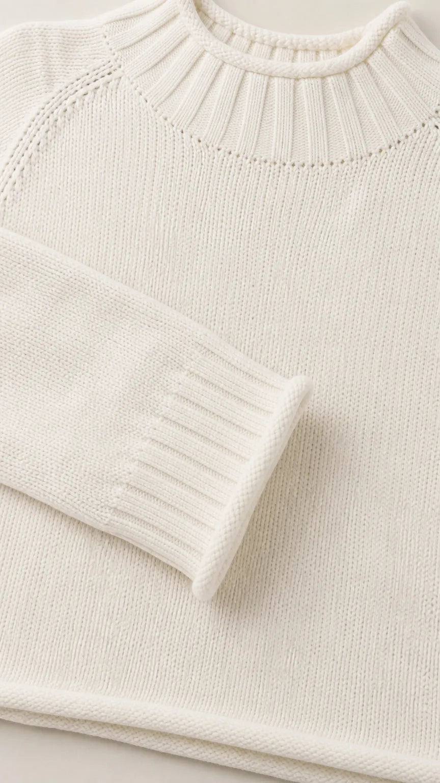 Chic Relaxed-Fit Ribbed Crewneck Knit Sweater