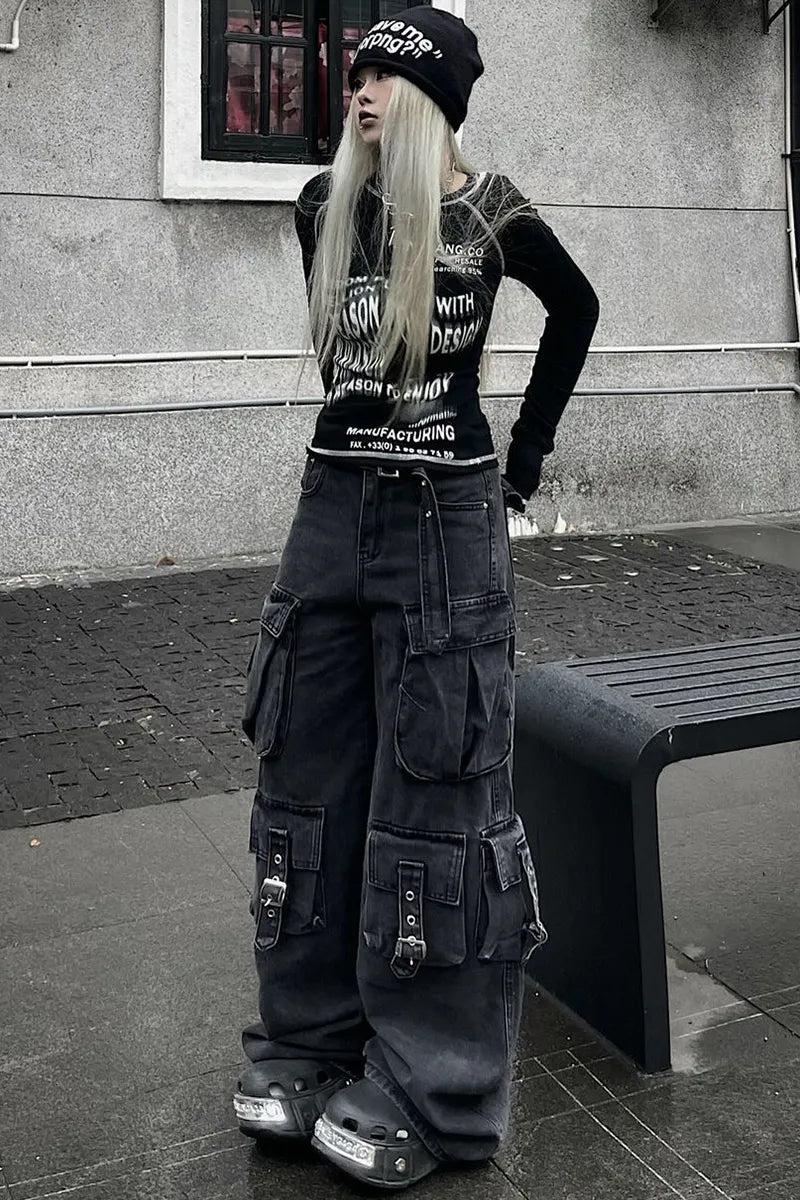 Classic Cargo Pocket Flared Wide-Leg Jeans