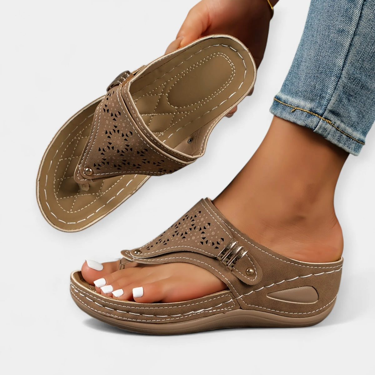 Airy Casual Shoes