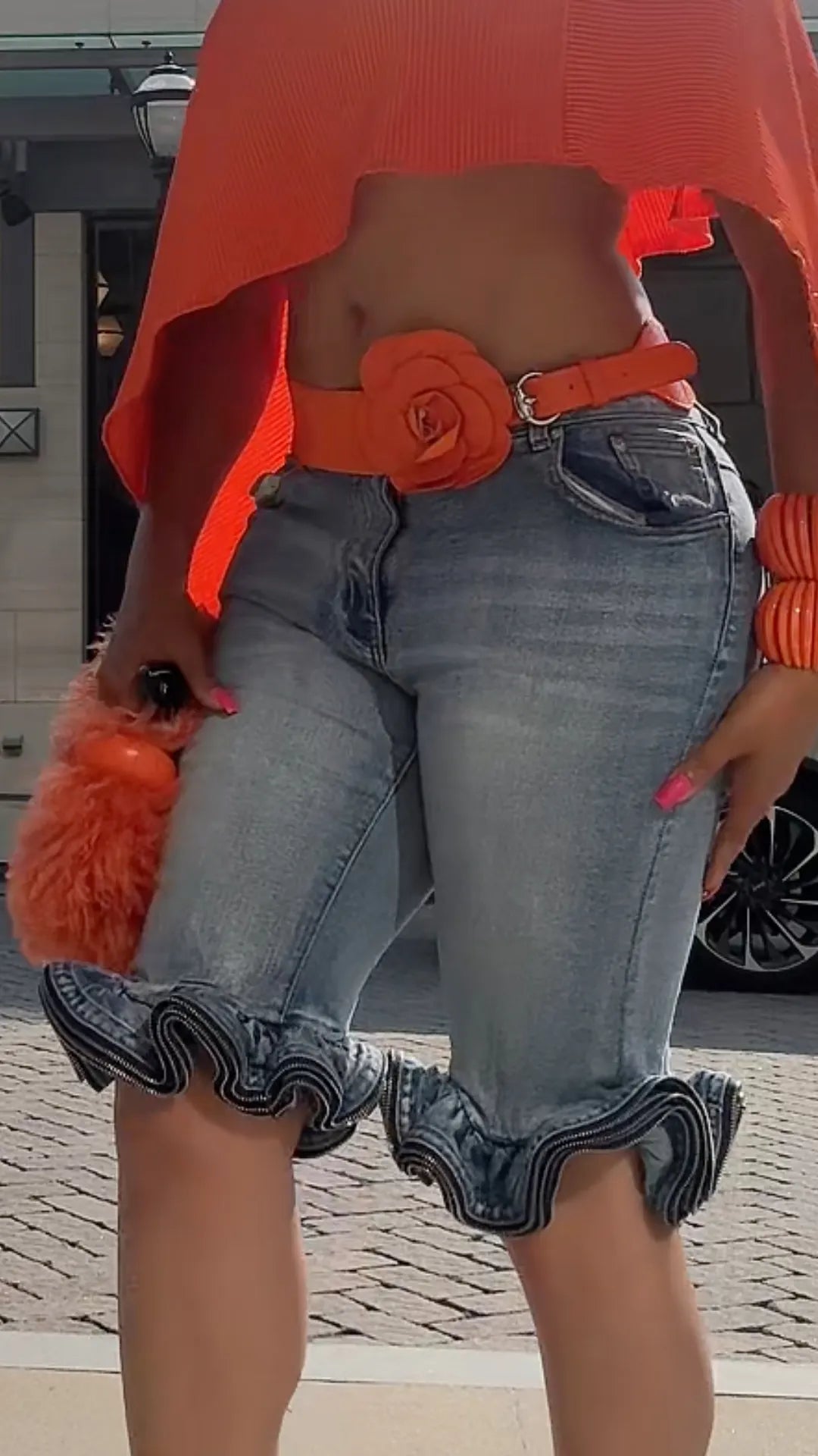 Ruffled Zipper Denim Capris