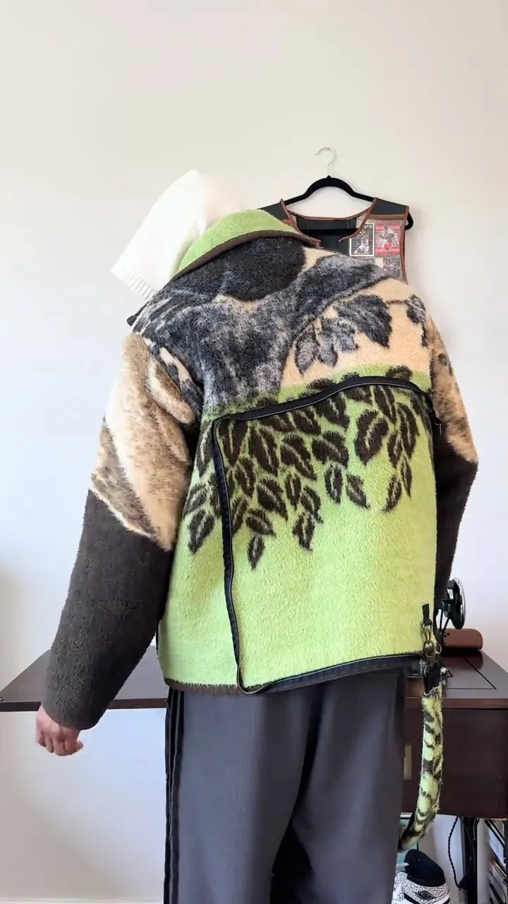 Men Color Block Sherpa Fleece Zip Jacket