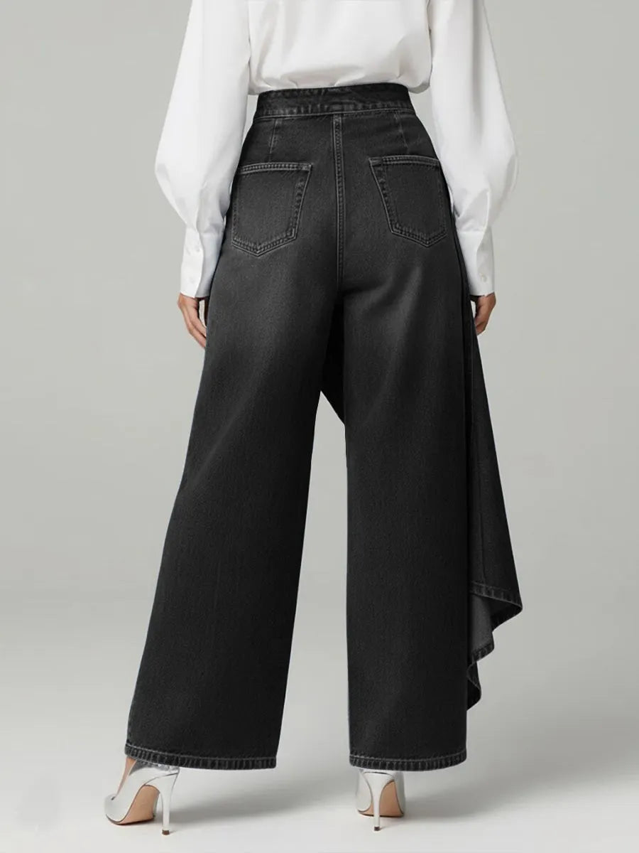 Women's High-waisted Relaxed Fit Wide-leg Jeans With A Stylish Design.