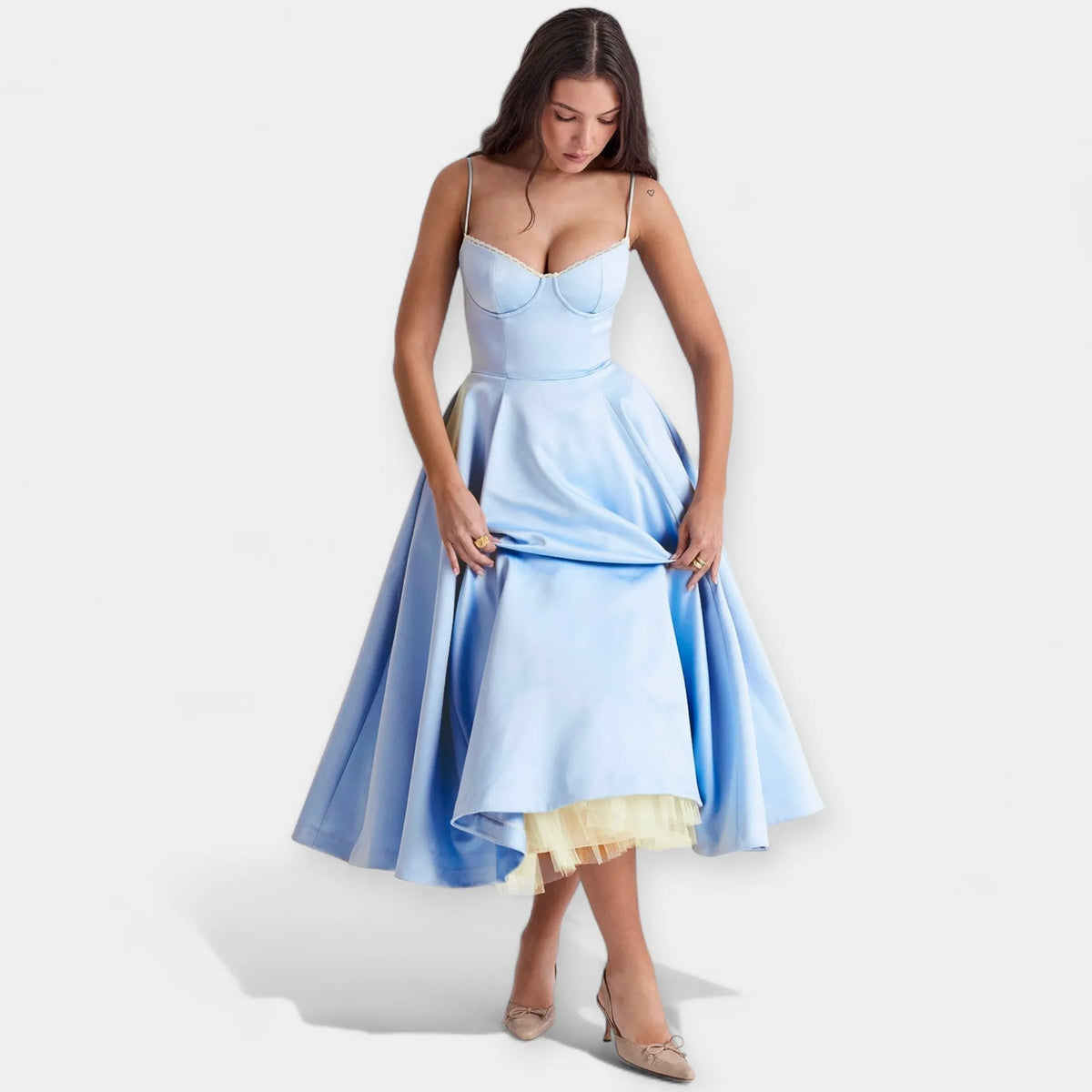 Midi Dress with Tulle and Style