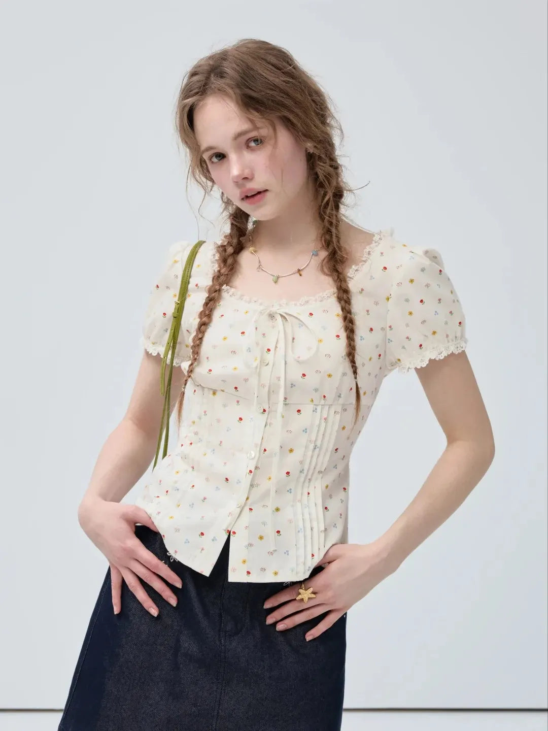 Off-white floral fitted waist puff sleeve top
