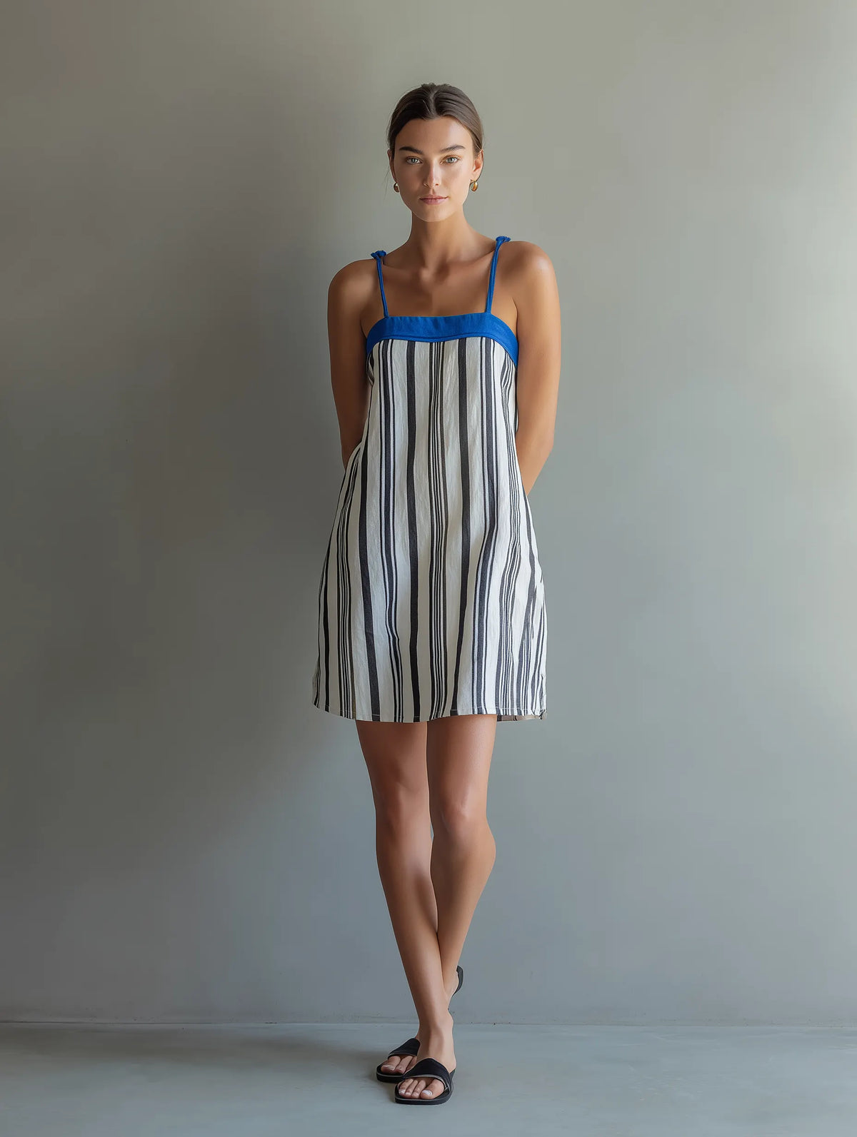 Women's Minimalist Linen-Blend Striped Square-Neck Spaghetti Strap Mini Dress MDZ0104F0Y